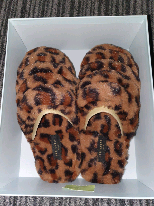 Womens Size 6 Ted Baker Slippers | in 